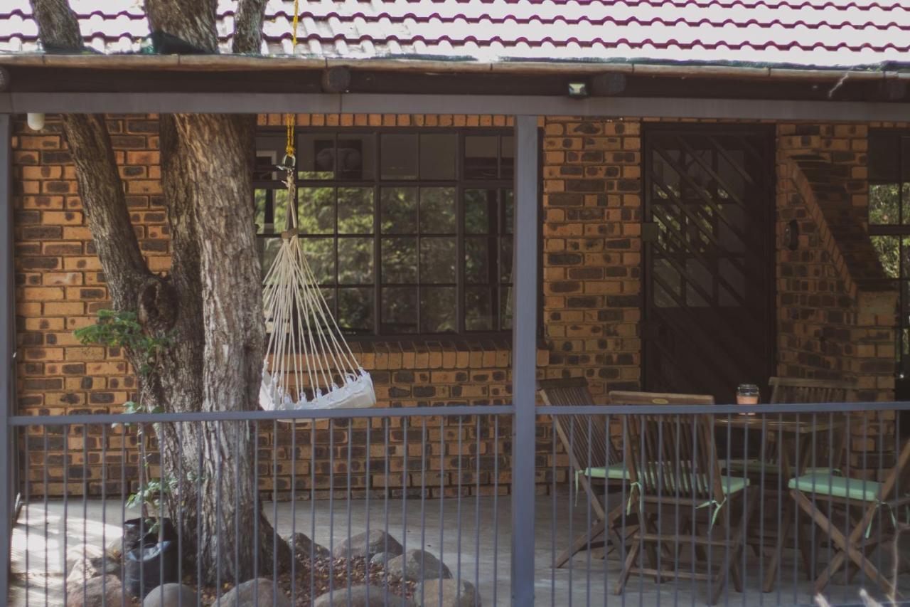 Hello Kruger Hideaway Cottage & Skilpad Studio Marloth Park Exterior foto